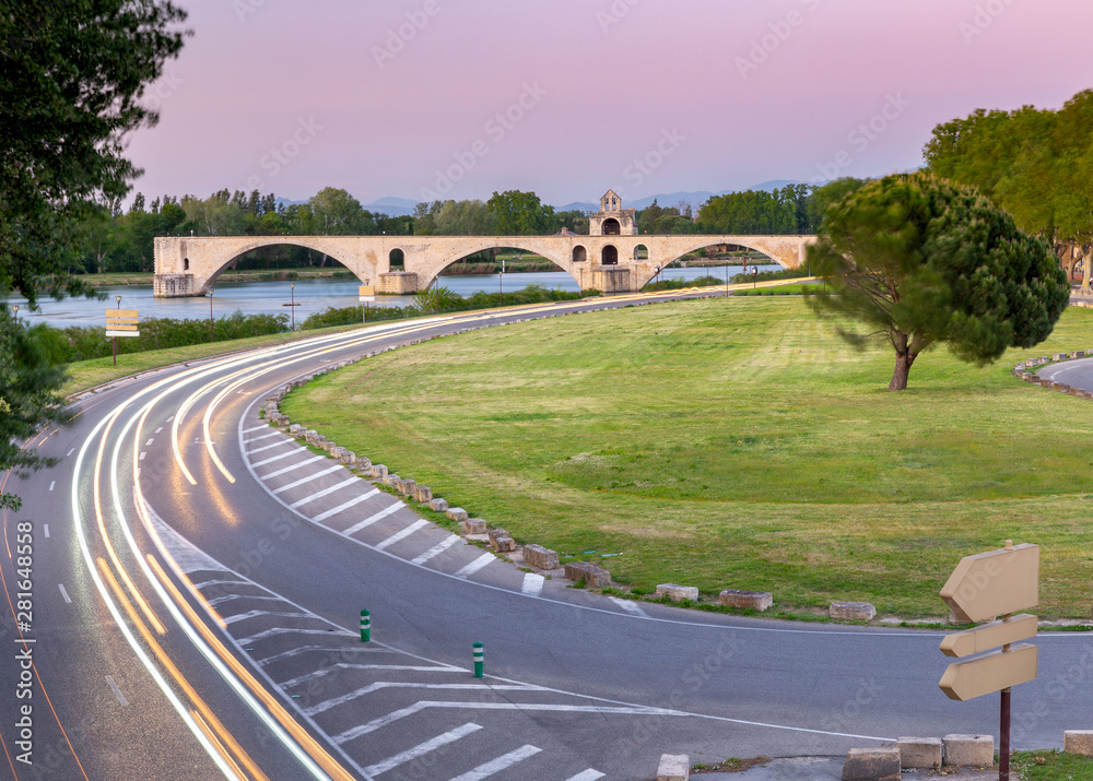 Fototapeta premium Avignon. Bridge of St. Benezet over the Rhone River.