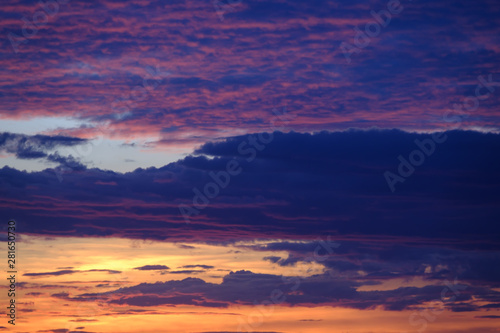 landscape sky sunset, beautiful summer nature sunrise view sunlight light background © Ammak