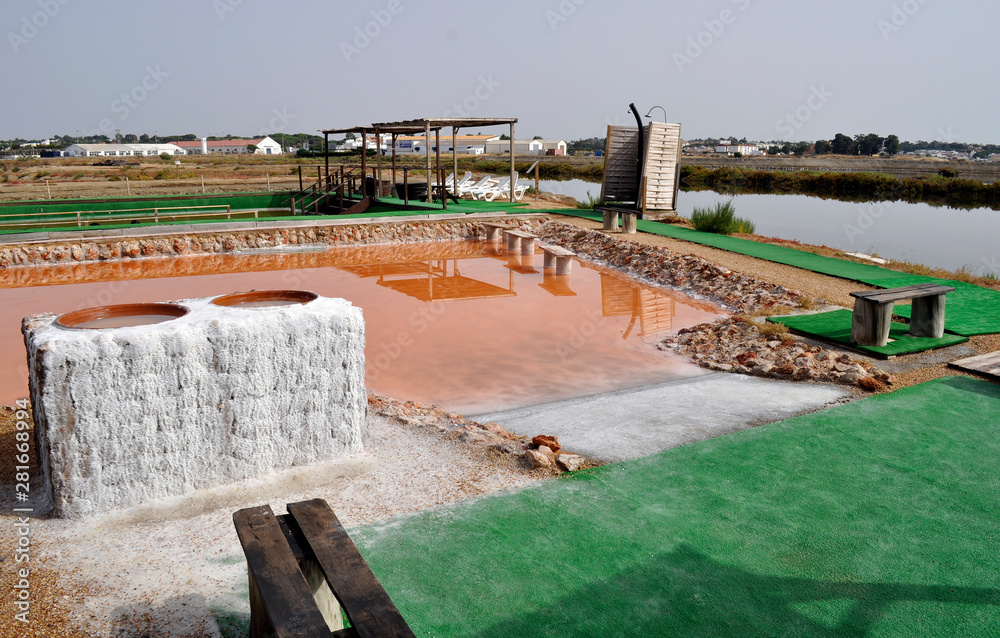Fototapeta premium outdoor magnesium salts spa in a beautiful spot
