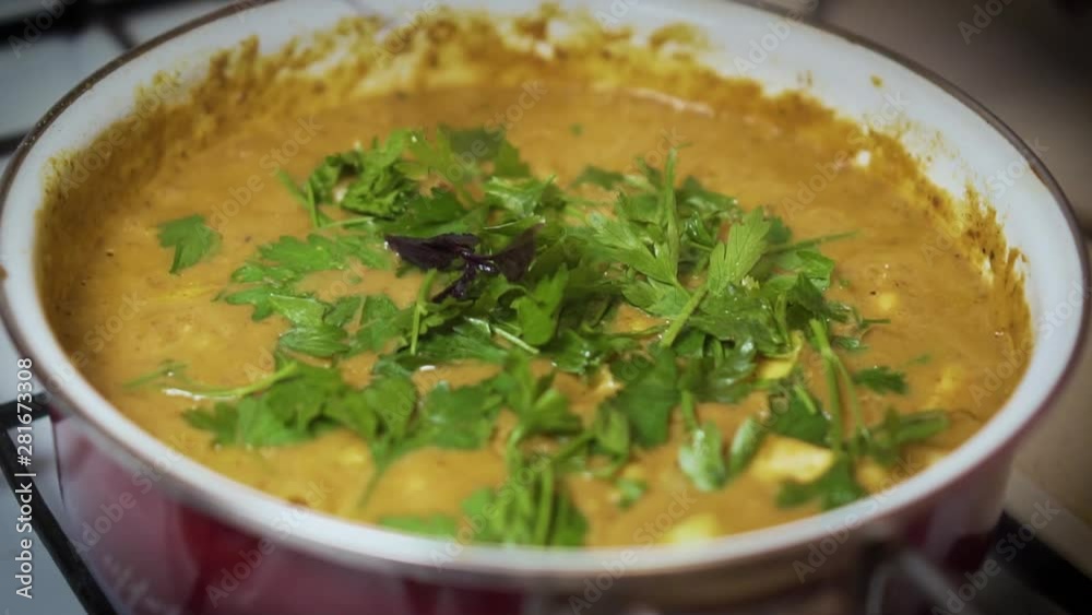 Adding Parsley and Basil to Home Style Carry Adding Parsley and Basil to Home Style Carry