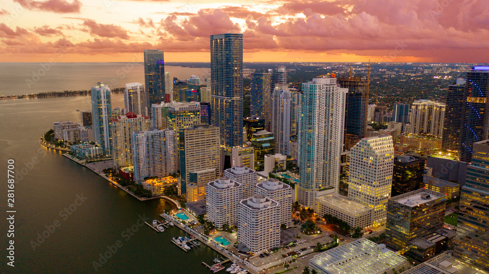 Fototapeta premium Brickell Downtown Miami