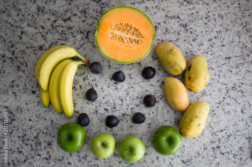 Green, yellows fruits
