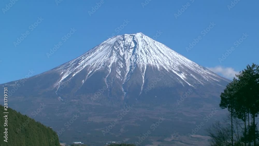 Mount Fuji and Lake Tanuki, Fujinomiya, Shizuoka Prefecture, Japan Mount Fuji and Lake Tanuki, Fujinomiya, Shizuoka Prefecture, Japan