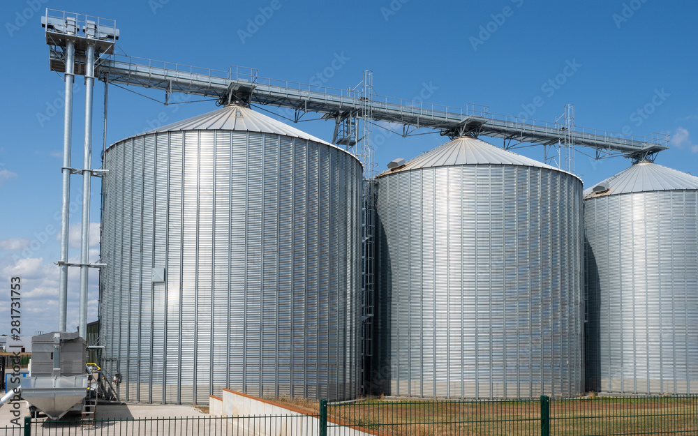 Getreidesilos - Silotürme - Annahme und Lagerung von Getreide Getreidesilos - Silotürme - Annahme und Lagerung von Getreide
