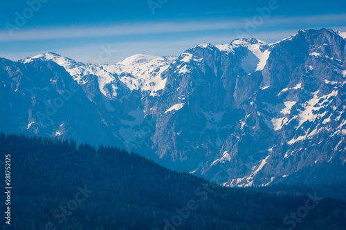 Berge in den Alpen von Österreich 