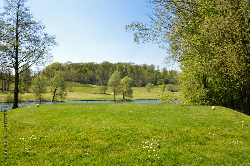 Obraz premium Tee box on a golf course