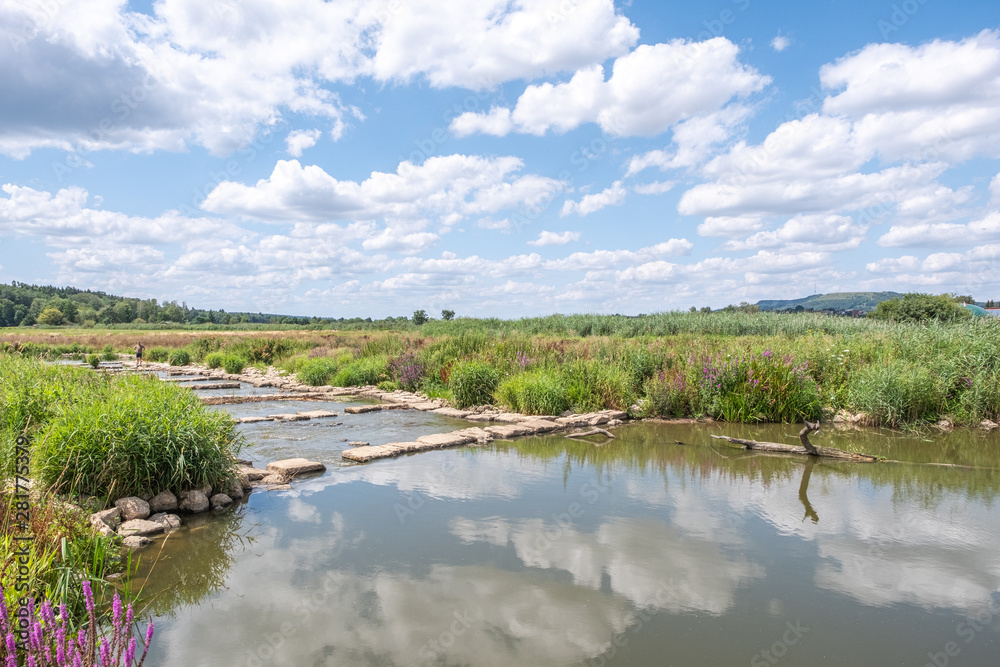 Der renaturierte Fluss Wörnitz in Wassertrüdingen Der renaturierte Fluss Wörnitz in Wassertrüdingen