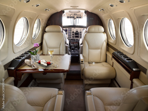 KING AIR C90GT Airplane