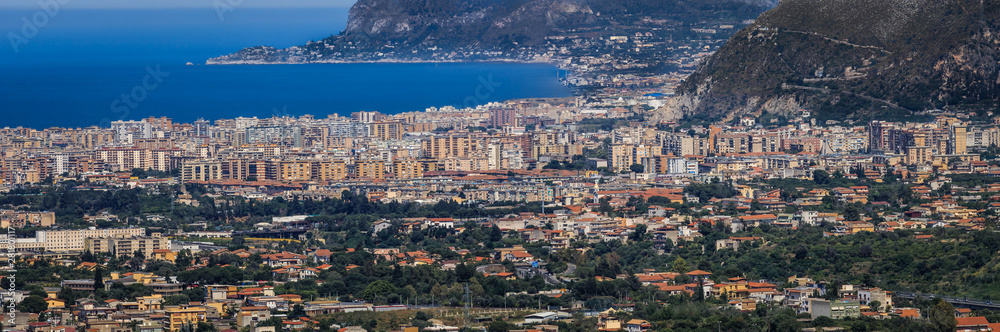 Panorama Stadtansicht von oben Palermo,  Sizilien Italien