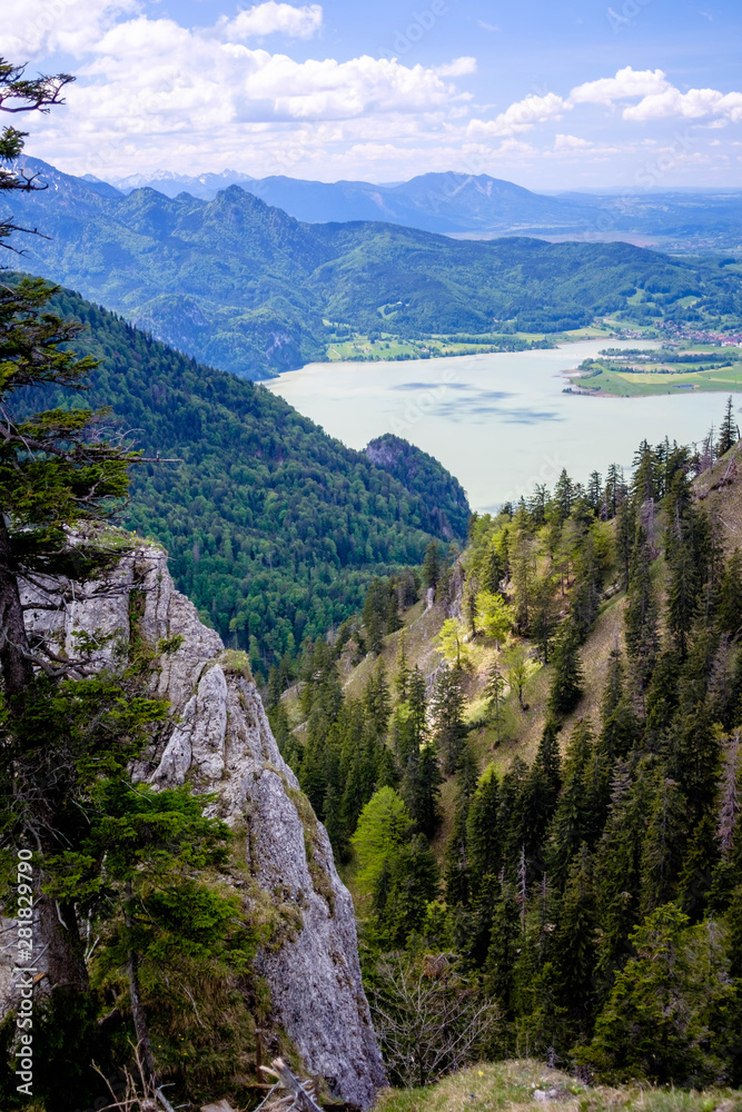 Fototapeta premium Aussicht zum Kochelsee