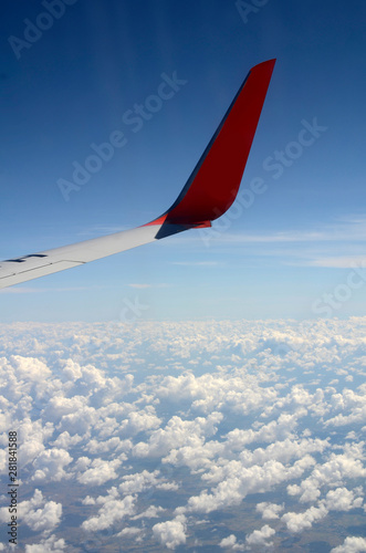 Flugreise    ber den Wolken