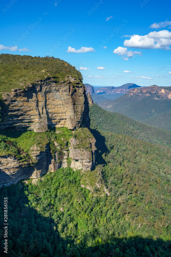 hiking the govetts walk, blue mountains national park, australia 40