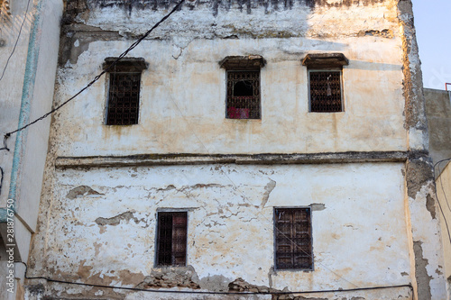 Old windows in old Moroccan city © Mounir