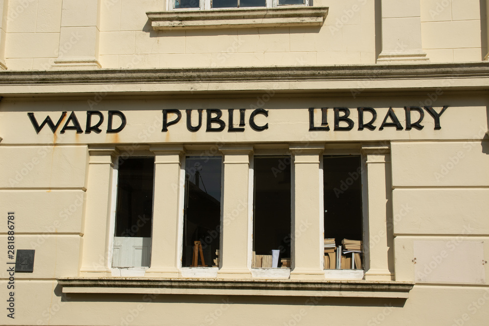 Public Library 
