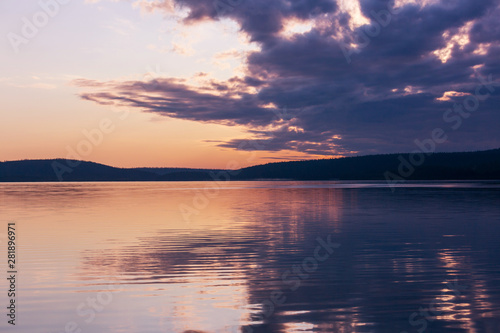 Lake on sunset © Galyna Andrushko