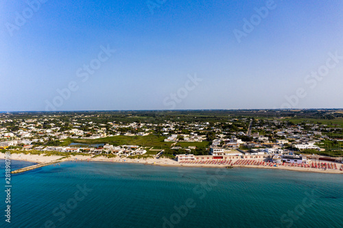 Aerial view, public beach by the sea, Spiaggiabella Beach,, Torre Rinalda, Lecce, Apulia, Italy © David Brown