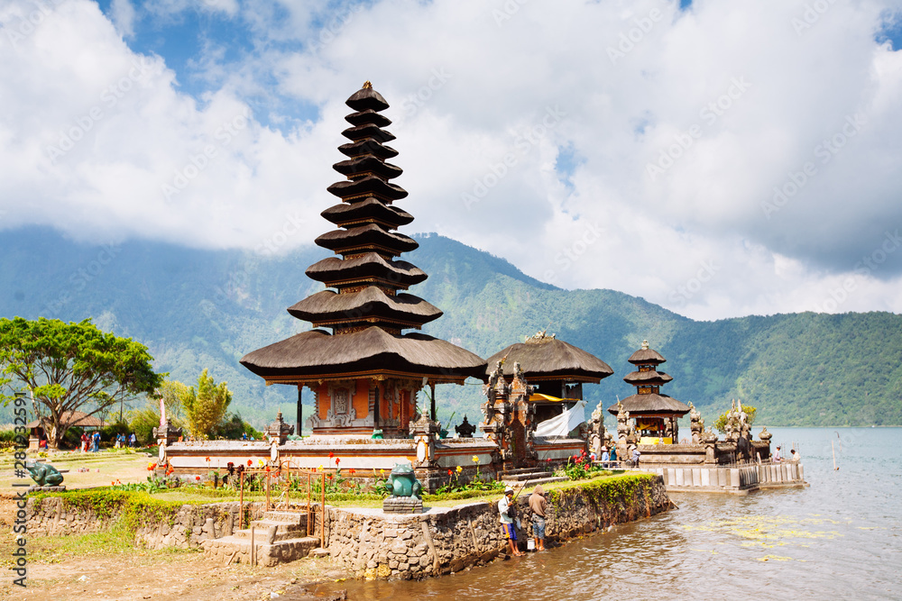 Ulun Danu temple Beratan Lake in Bali, Indonesia Ulun Danu temple Beratan Lake in Bali, Indonesia