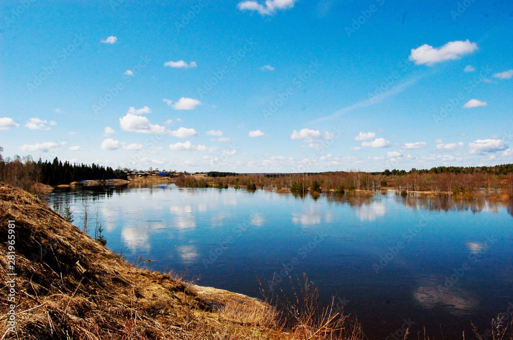 Fototapeta premium sunset over the lake