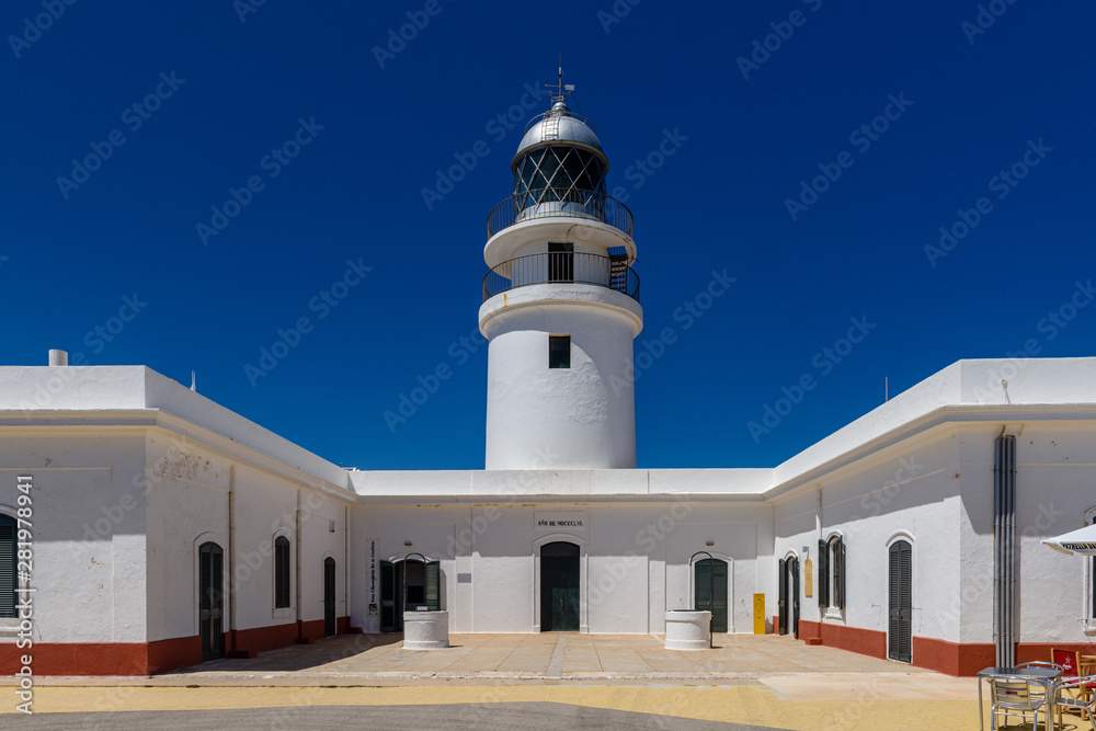 Minorca paese di Fornells e faro di Fornells