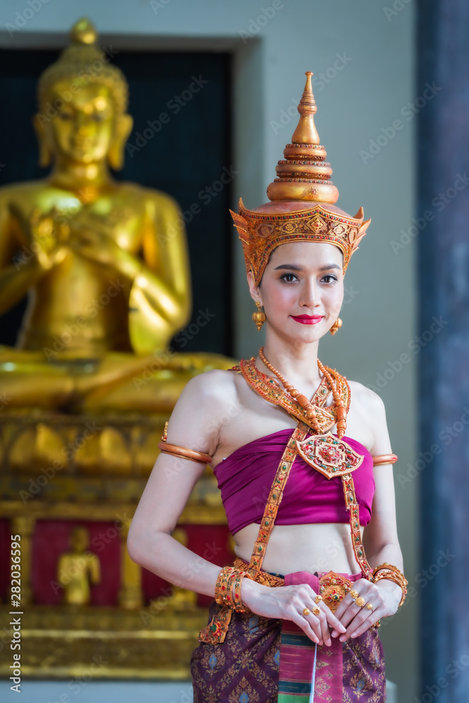 portrait women in thai traditional costumes