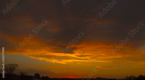 The colors and silhouettes of the day twilight 16