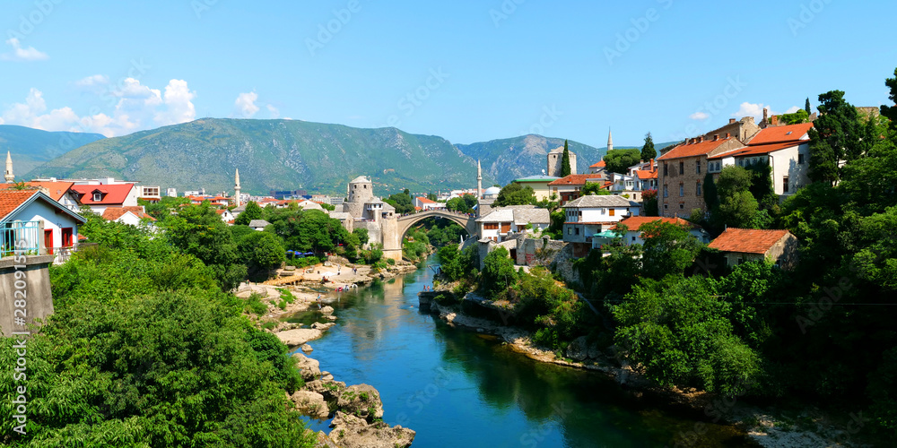 Bosnia and Herzegovina, Mostar with mosque and turquoise river