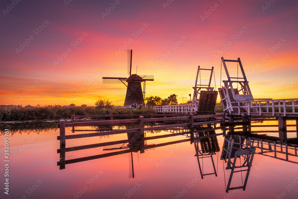 Sunset with Dutch windmills in Kinderdijk