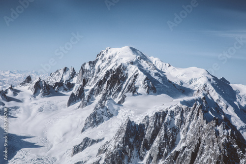 Fototapeta Naklejka Na Ścianę i Meble -  Panoramic view of the Mont Blanc Massif (France) 