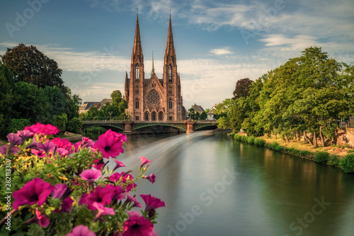 Blick auf Eglise-Saint-Paul © Madlen Steiner