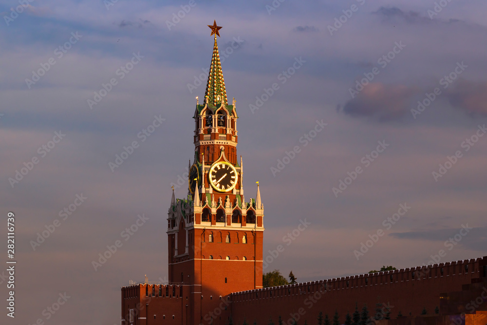 Kremlin Spasskaya Tower at sunset, Moscow, Russia Kremlin Spasskaya Tower at sunset, Moscow, Russia