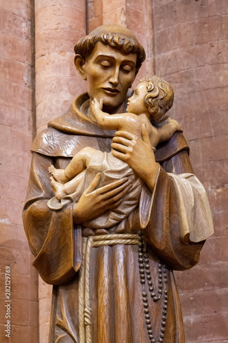 Pavia, Italy. 2017/12/2. A statue of Saint Anthony of Padua with Infant Jesus in the "Santa Maria del Carmine" church (Holy Mary of Carmel) in Pavia.