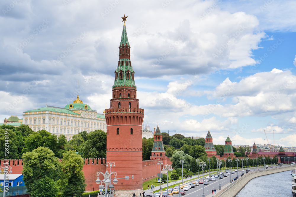 Grand Kremlin Palace on Borovitsky Hill, view from Moskva river Grand Kremlin Palace on Borovitsky Hill, view from Moskva river