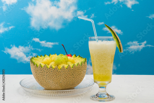 高級マスクメロン　Fresh high quality cantaloupe