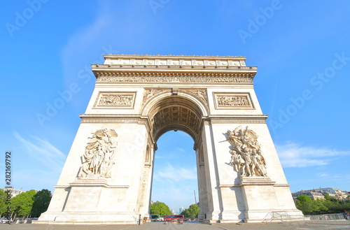 Arc de Triomphe Paris France © tktktk