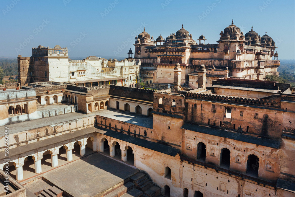 17th century Citadel of Jahangir with towers and arches, Orchha in India. Example of mix of Indian and Mughal style of architecture