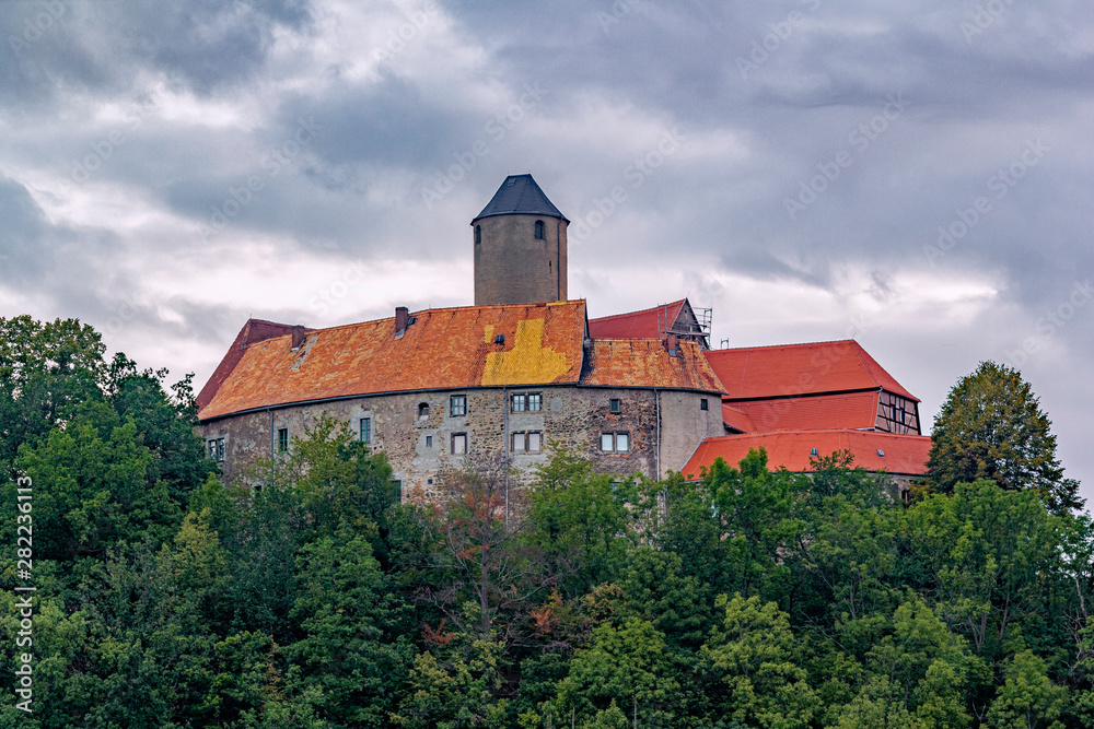 Blick zur Burg Schönfels im Vogtland