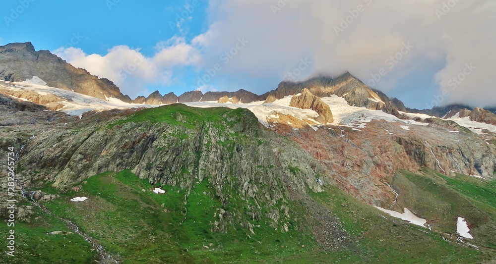 Bergwelt bei Göschenen, Kanton Uri, Schweiz