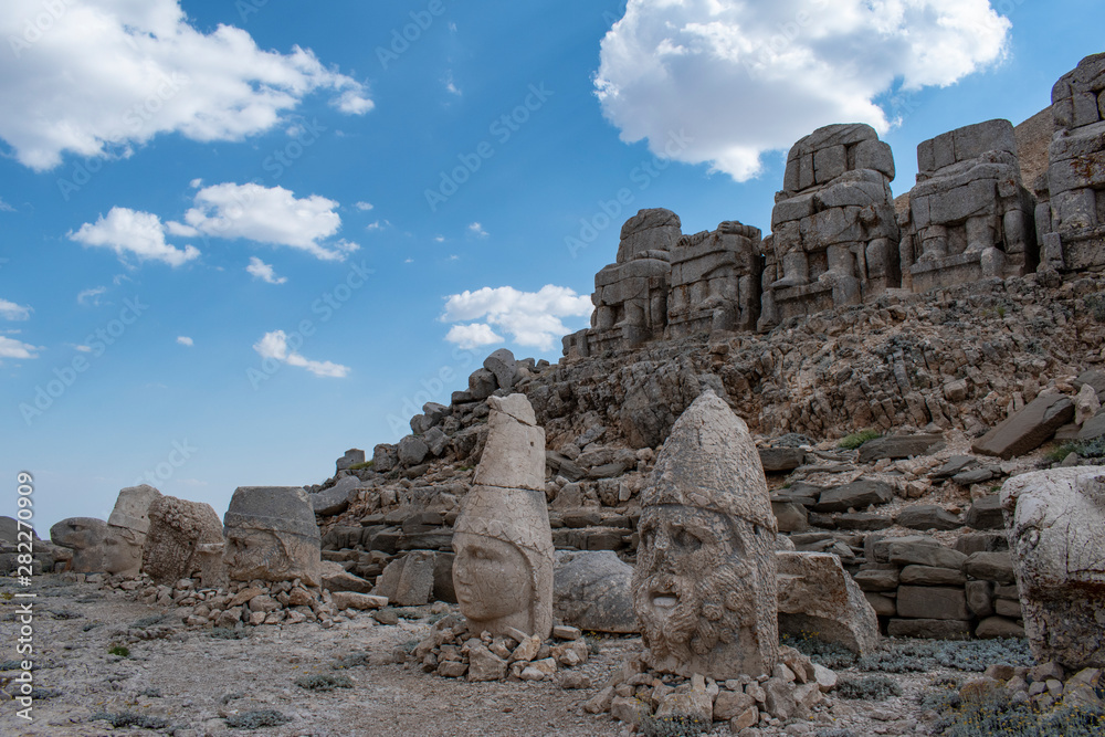 Turkey: the east terrace of Nemrut Dagi, Mount Nemrut, where in 62 BCE King Antiochus I Theos of Commagene built a tomb-sanctuary flanked by huge statues of himself and Greek, Armenian and Median gods