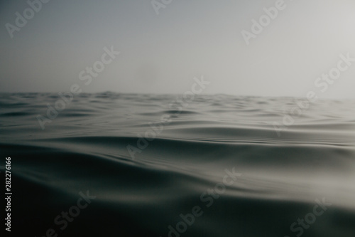 Tablou pe pânză Close up of the waterline inside the mediterranean sea