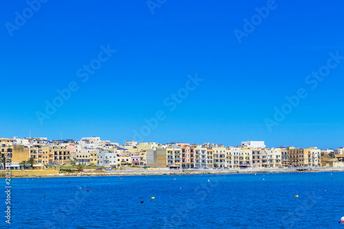 Fototapeta Naklejka Na Ścianę i Meble -  Pretty Bay beach in Birzebbuga, Malta