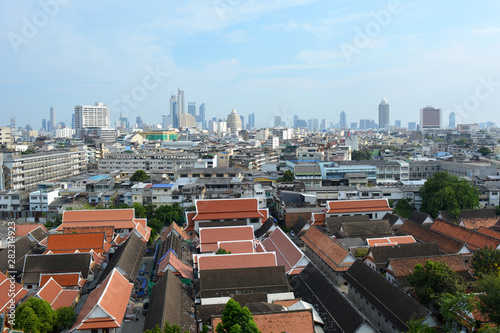 Vue sur la ville de Bangkok depuis 'The Golden Mountain' © Bob