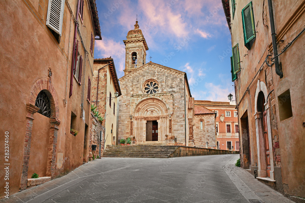 San Quirico d'Orcia, Siena, Tuscany, Italy: the medieval church Collegiata (12th century)