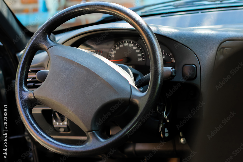 Car Salon, black steering wheel