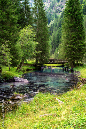 Fiume Sarca nelle Dolomiti di Brenta