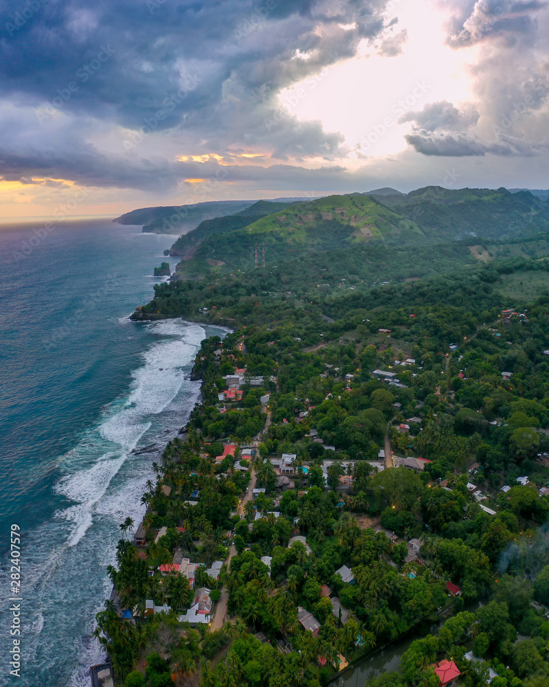 Obraz premium El Zonte in El Salvador