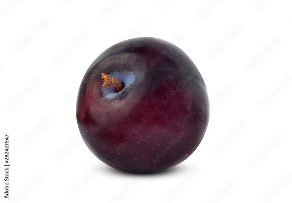 Obraz premium Plum isolated on white background