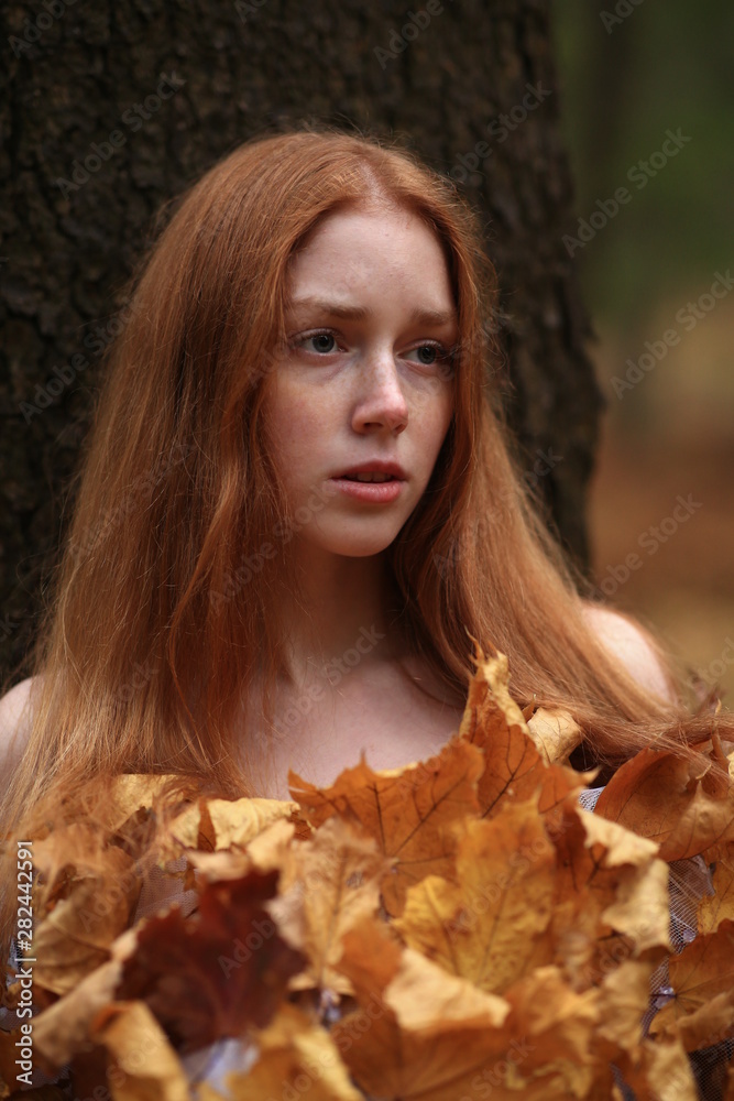 Fashion Autumn model, Fall Leaves Dress, Beauty Girl Fashion Autumn model, Fall Leaves Dress, Beauty Girl