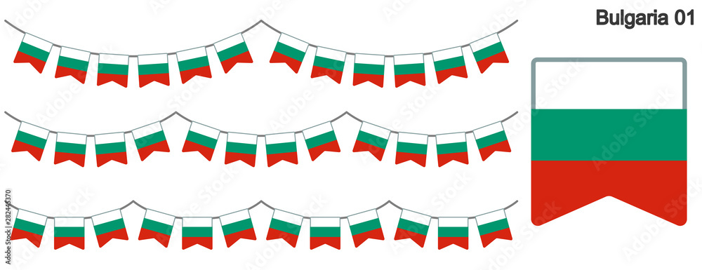 Obraz premium ブルガリアの国旗のガーラーンド ベクターデータ（bunting garland）