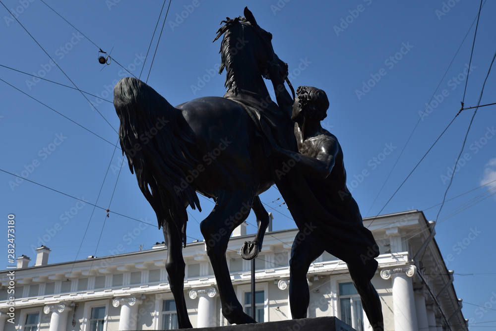 Statue équestre à Saint-Pétersbourg, Russie