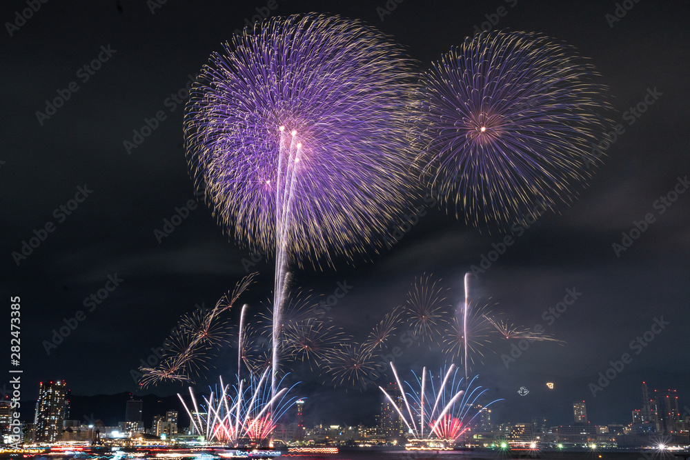 みなとこうべ海上花火大会 Stock Photo Adobe Stock